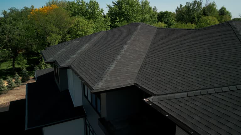 Best Emergency Roof Repair Services  in South Creek, WA